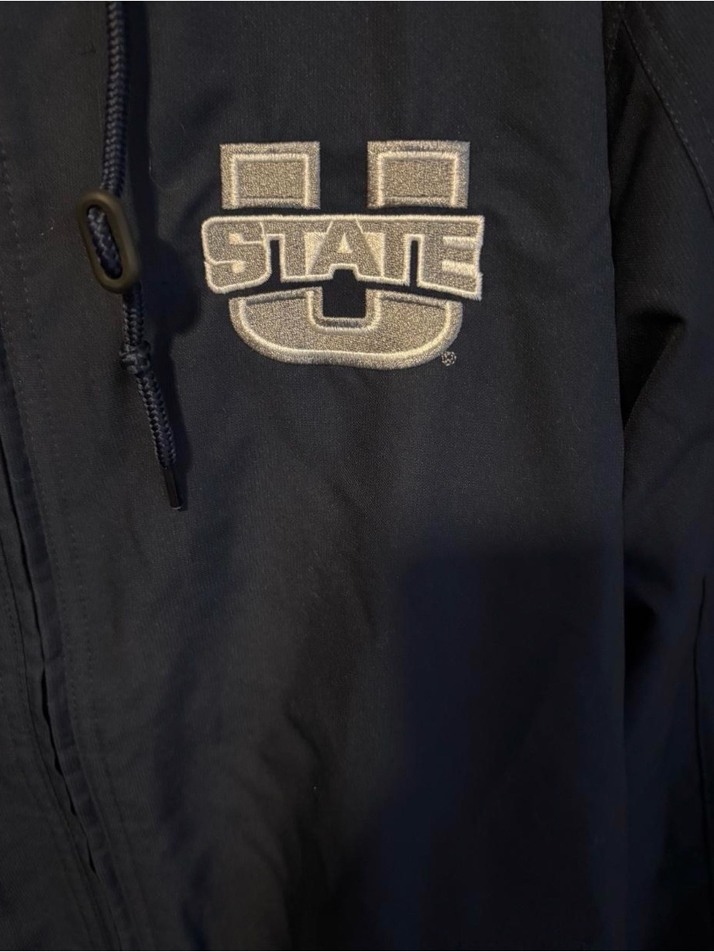 Champion Navy Hooded Windbreaker with Utah State Patch - Picture 2 of 8